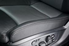 BMW X6 изготовление салона автомобиля из немецкой кожи Hans Reinke